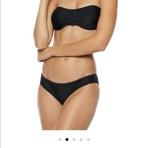 Duskii Waimea Bay swim top